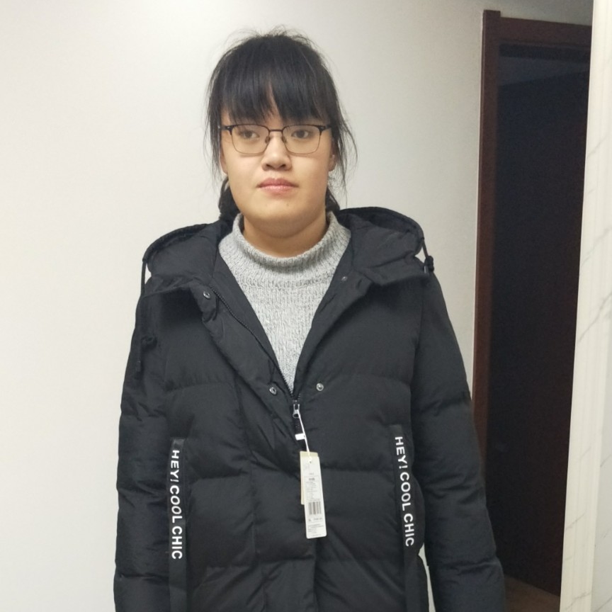 高挑西装的照片