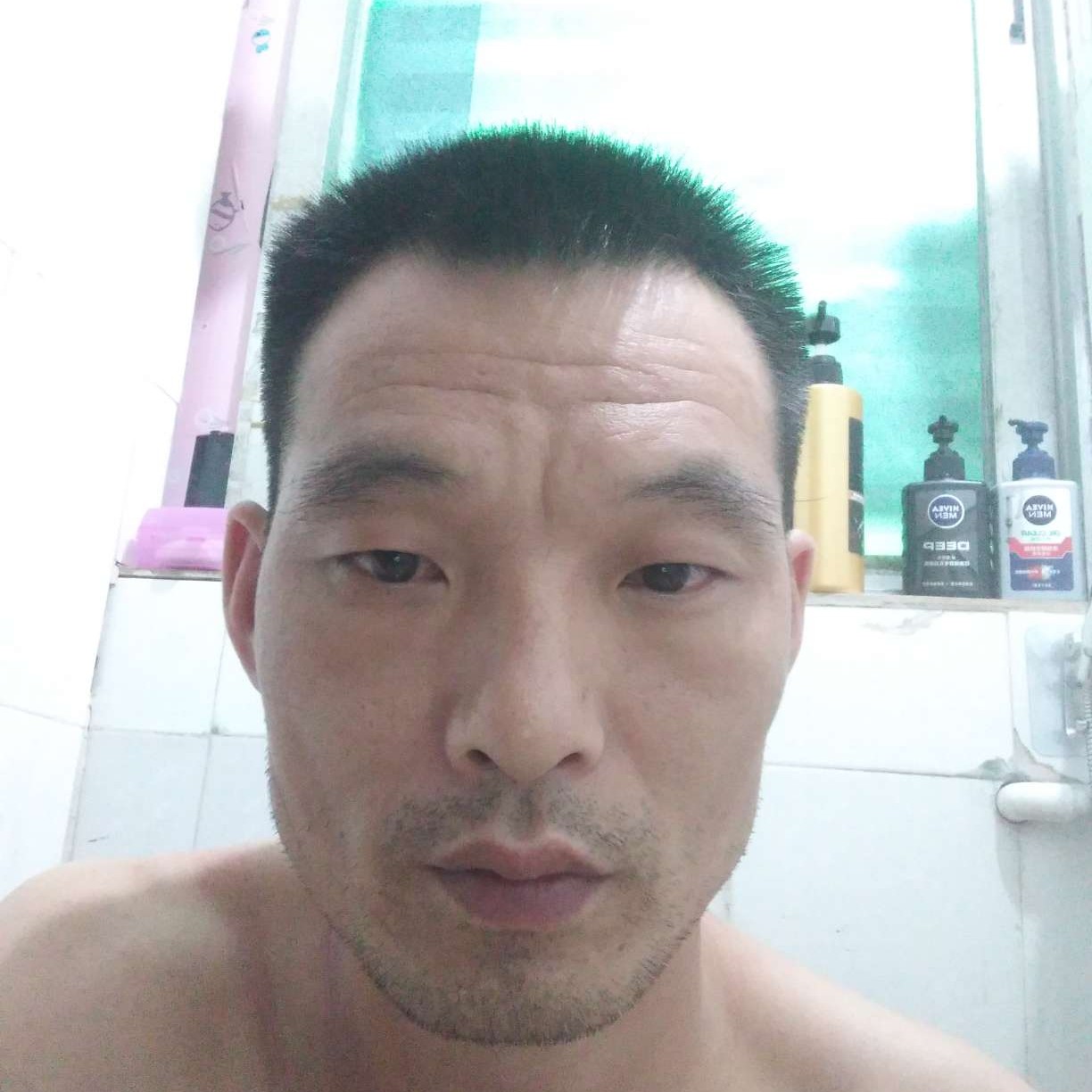 嬲别的照片