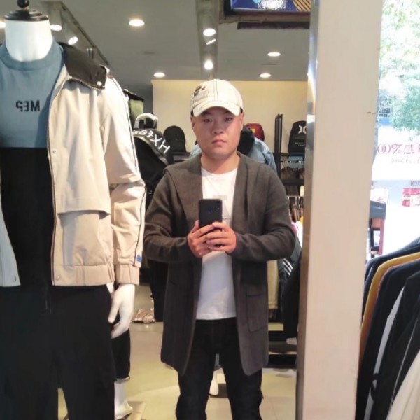 现实与务实的照片
