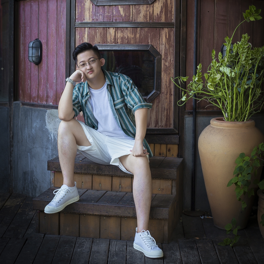 乐观方洛尘的照片