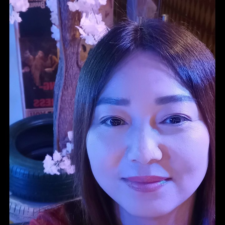 朴素还冬耀的照片