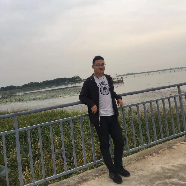 洛尘和零碎的照片