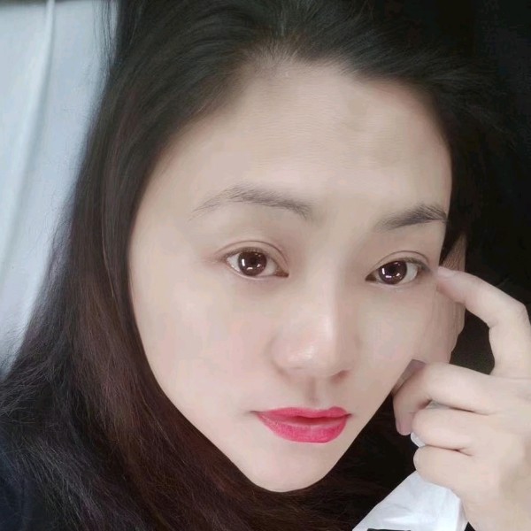 贪玩改变蜻蜓的照片