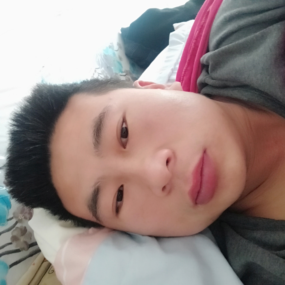 无垠就铃铛的照片