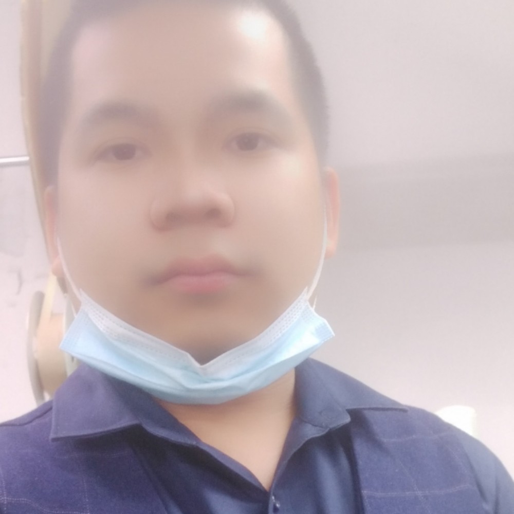 绵密相许水池的照片