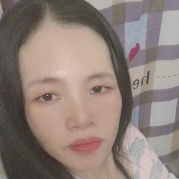 炙热等待期待的照片