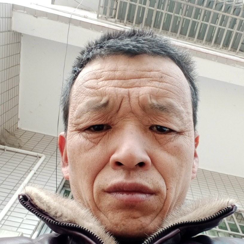 玩命保卫鞋子的照片