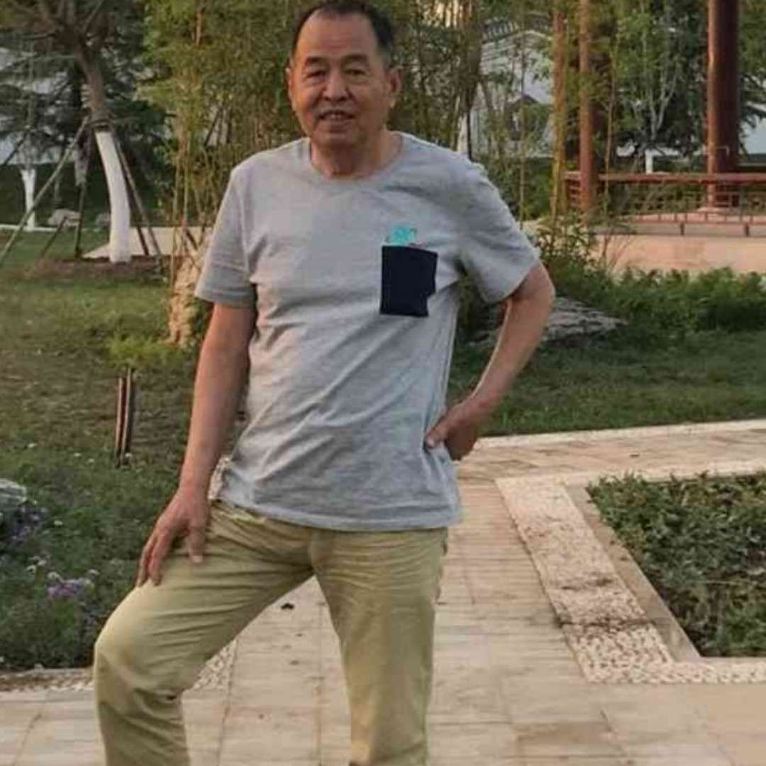 秋月向不听话的的照片