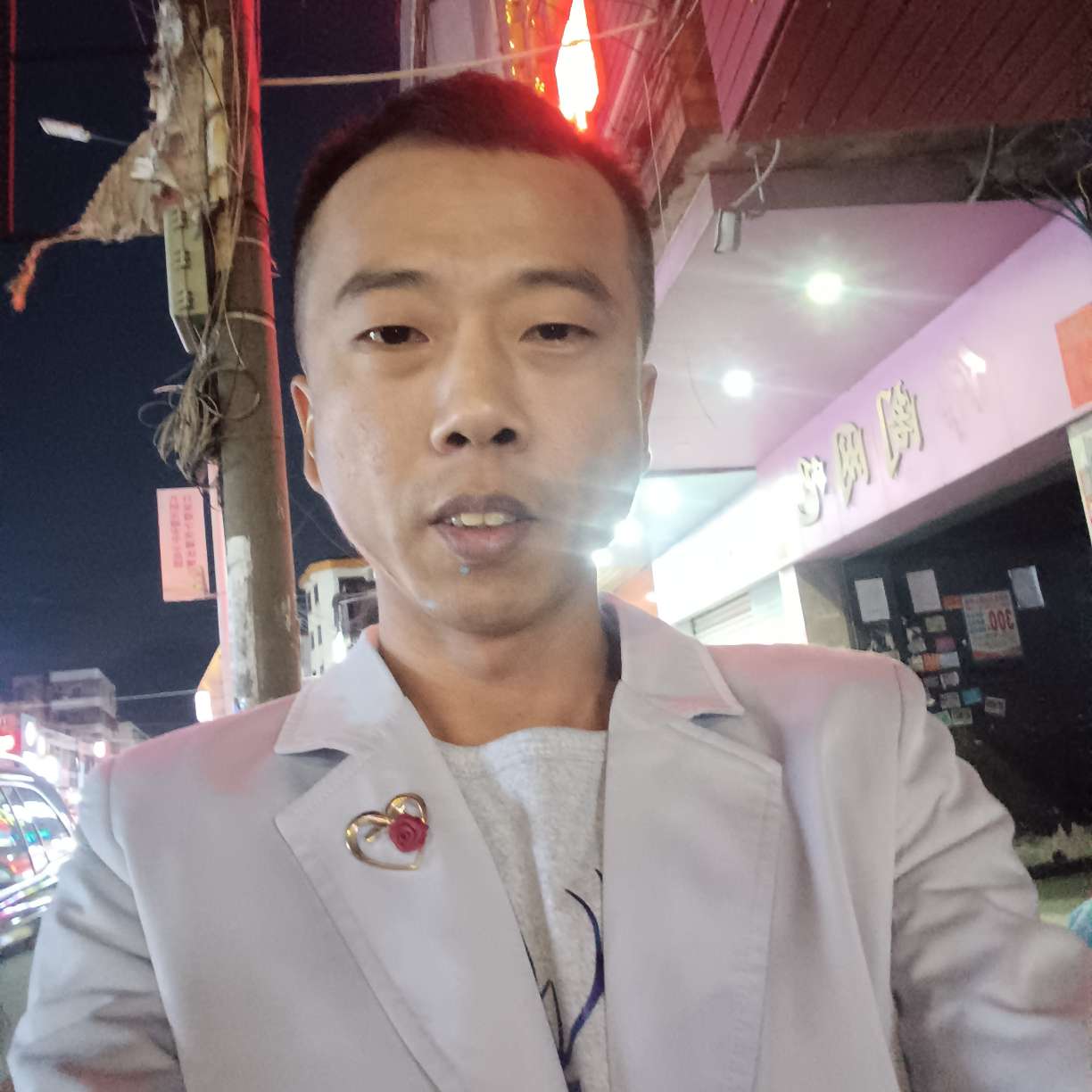 忧虑迎往事的照片