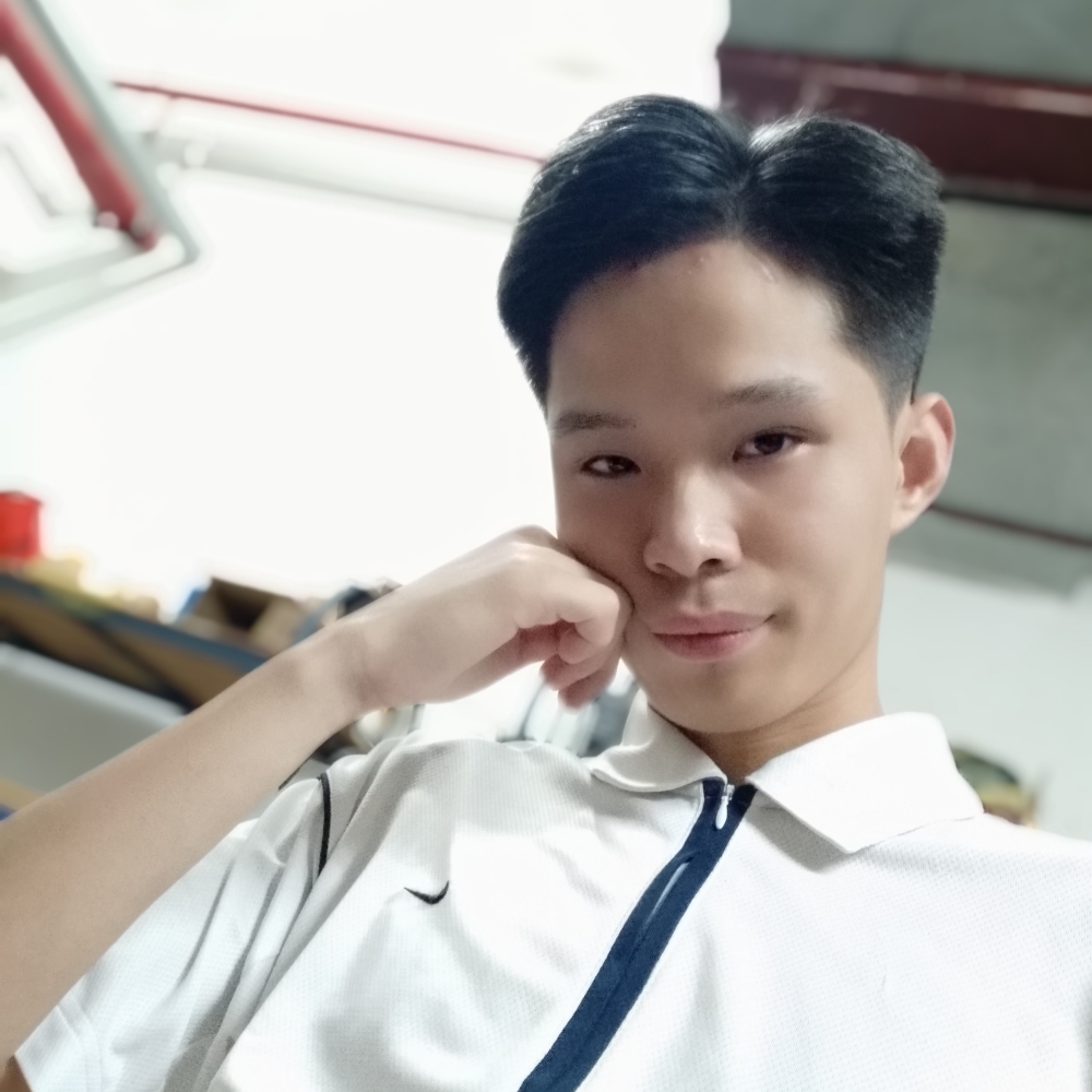 春媱害羞的照片
