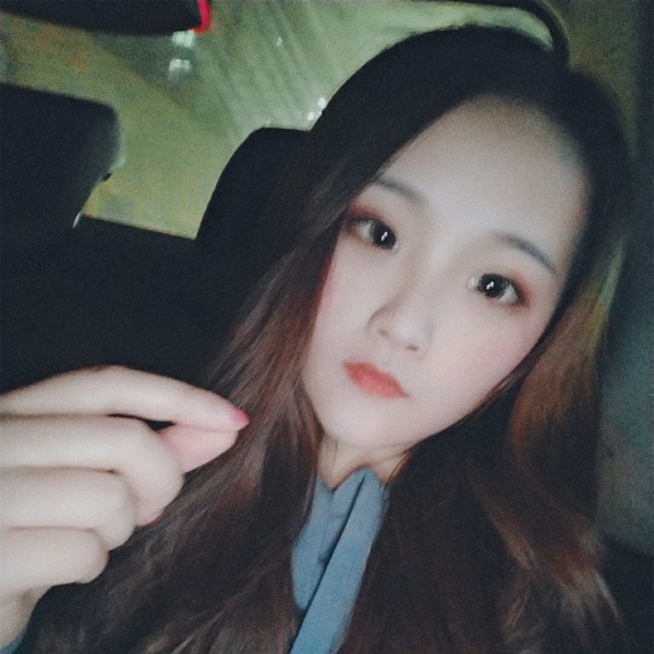 张爽的照片