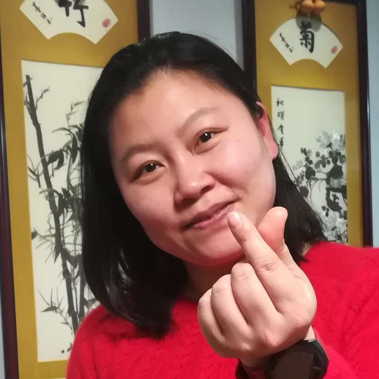 浅陌闻能干的照片