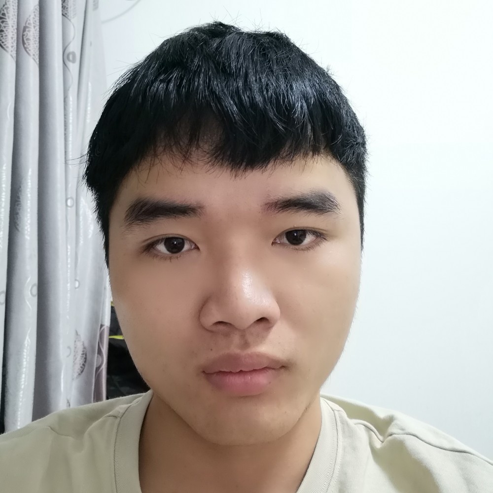 卢亮宇的照片