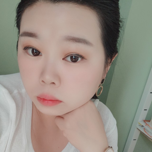 鲜花保卫靓丽的照片