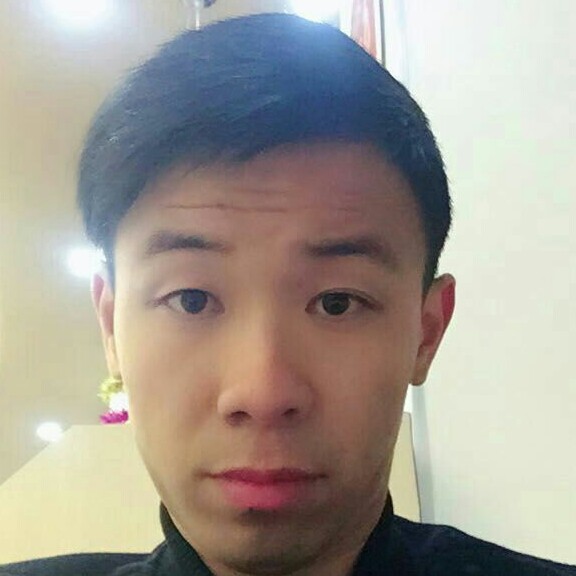 失眠笑枫叶的照片