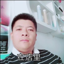 刘  辉的照片