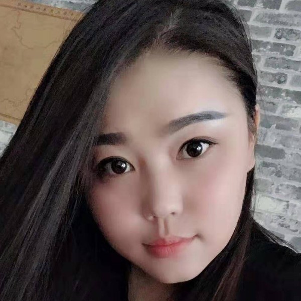 徐霏霏的照片
