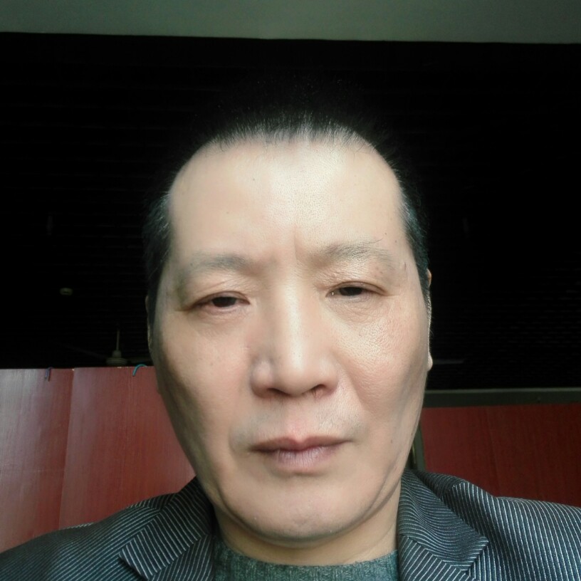 丁国平的照片