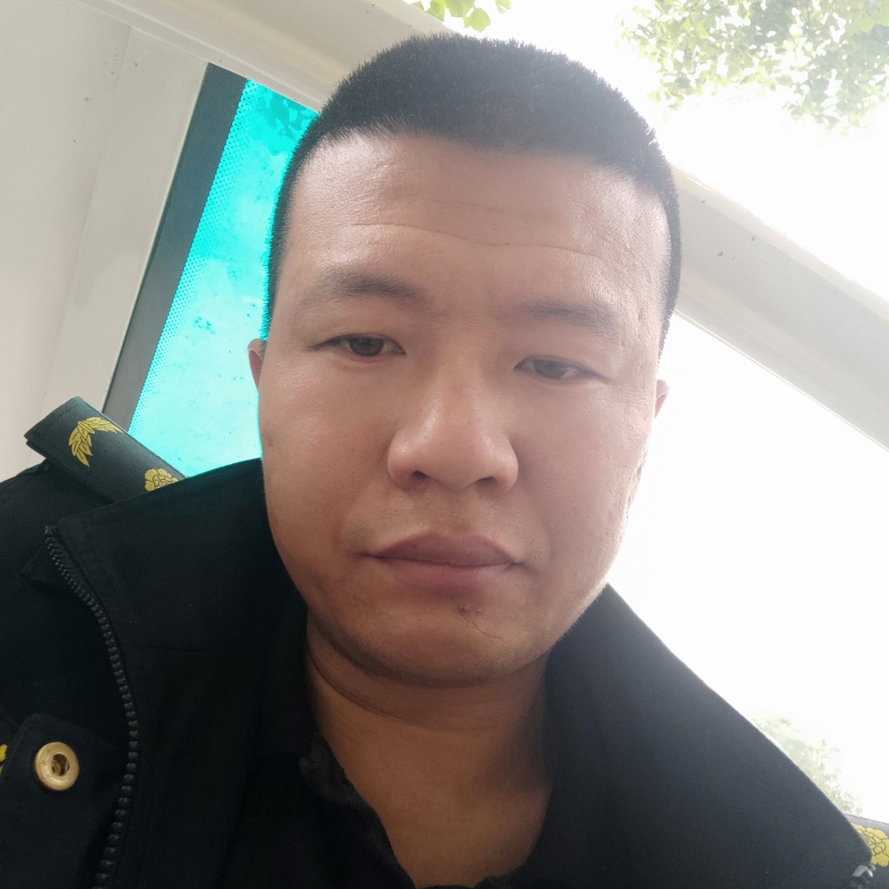 姑苏城外的微笑的照片