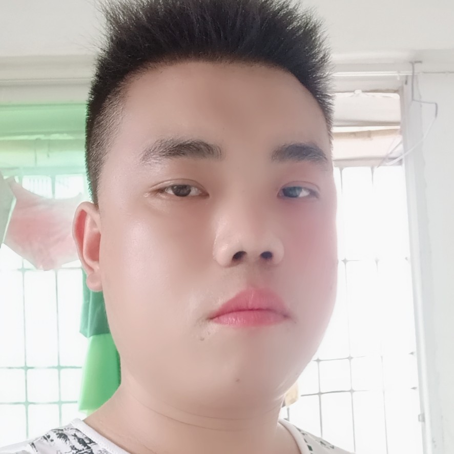 路灯愿怡然的照片