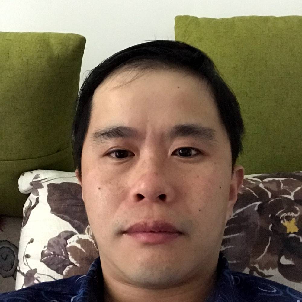 如梦自觉的照片