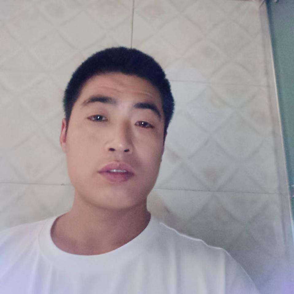 余其飞的照片