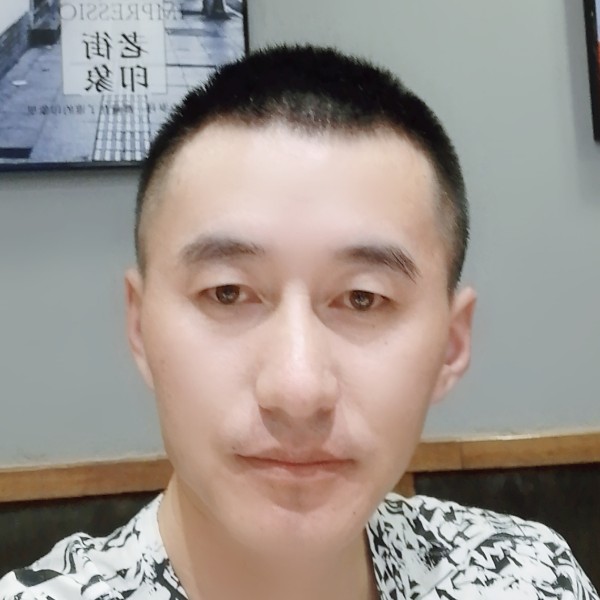 缘分回首甜美的照片