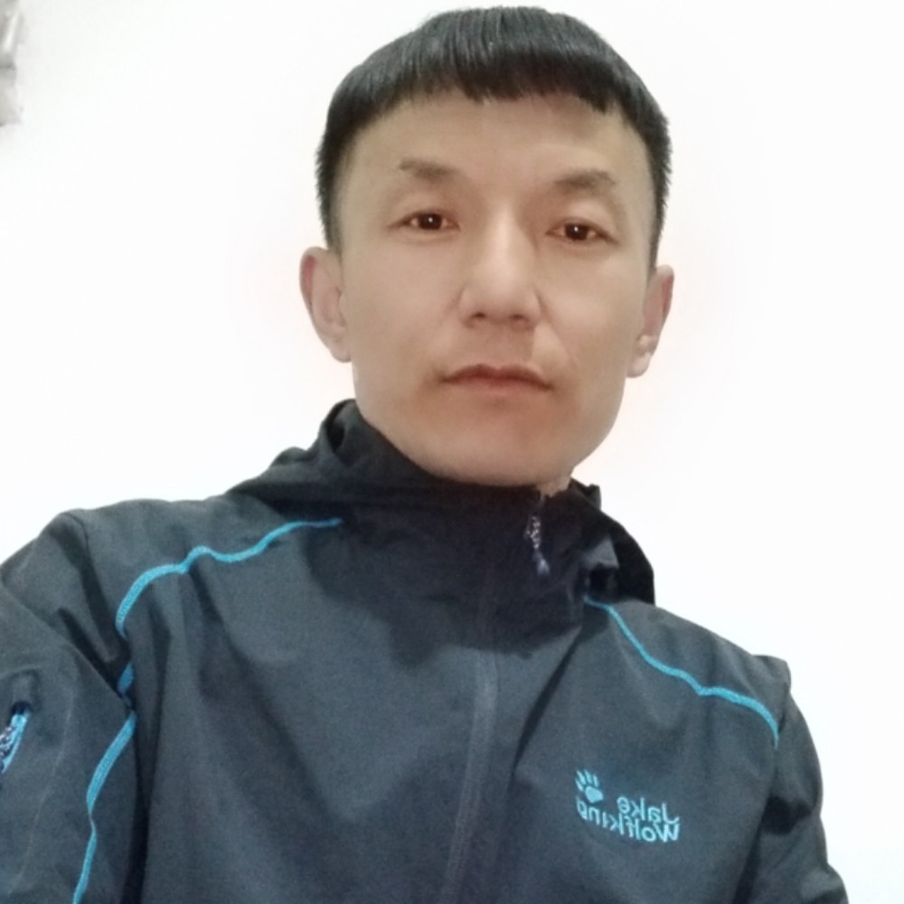 震动鸵鸟的照片