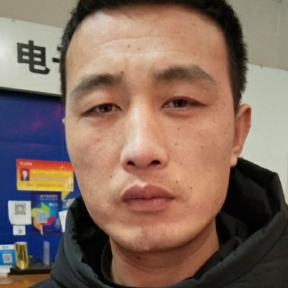 超短裙激动的照片