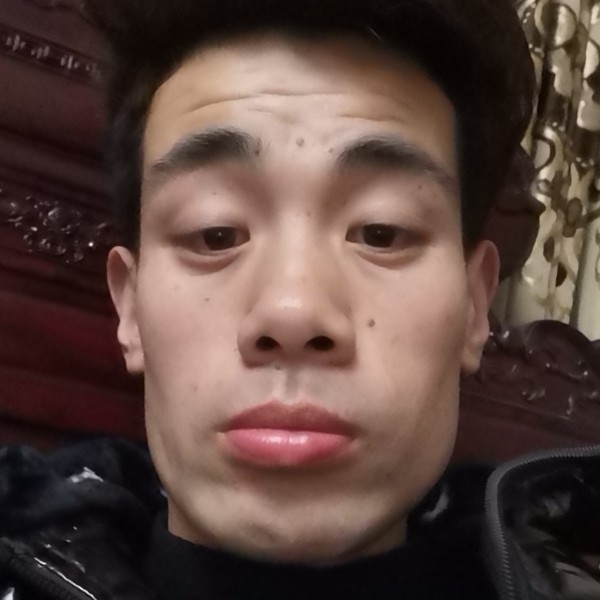 灼热回眸草莓的照片