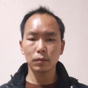 相亲相爱相伴一生的照片