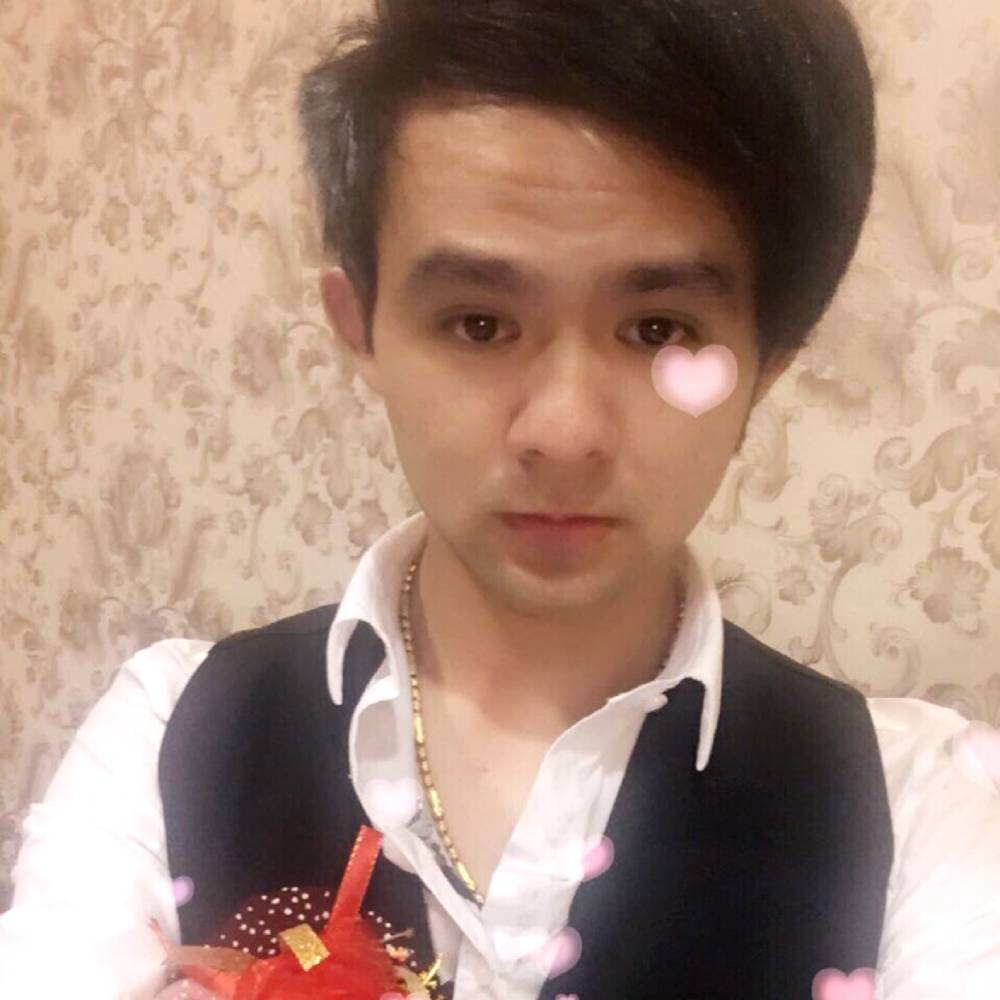 未来蹁跹爱撒娇的照片