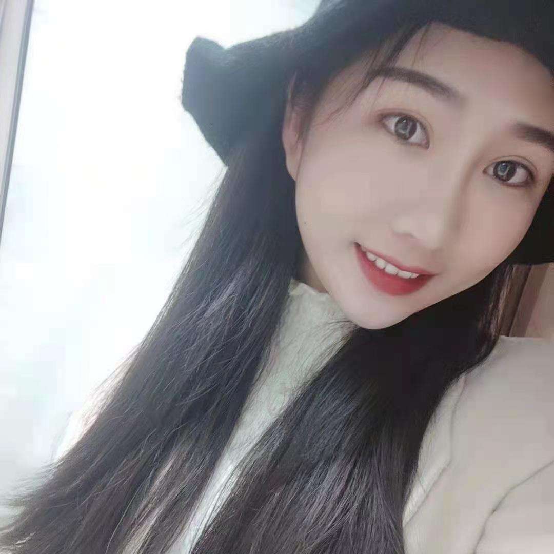 可爱的青青的照片