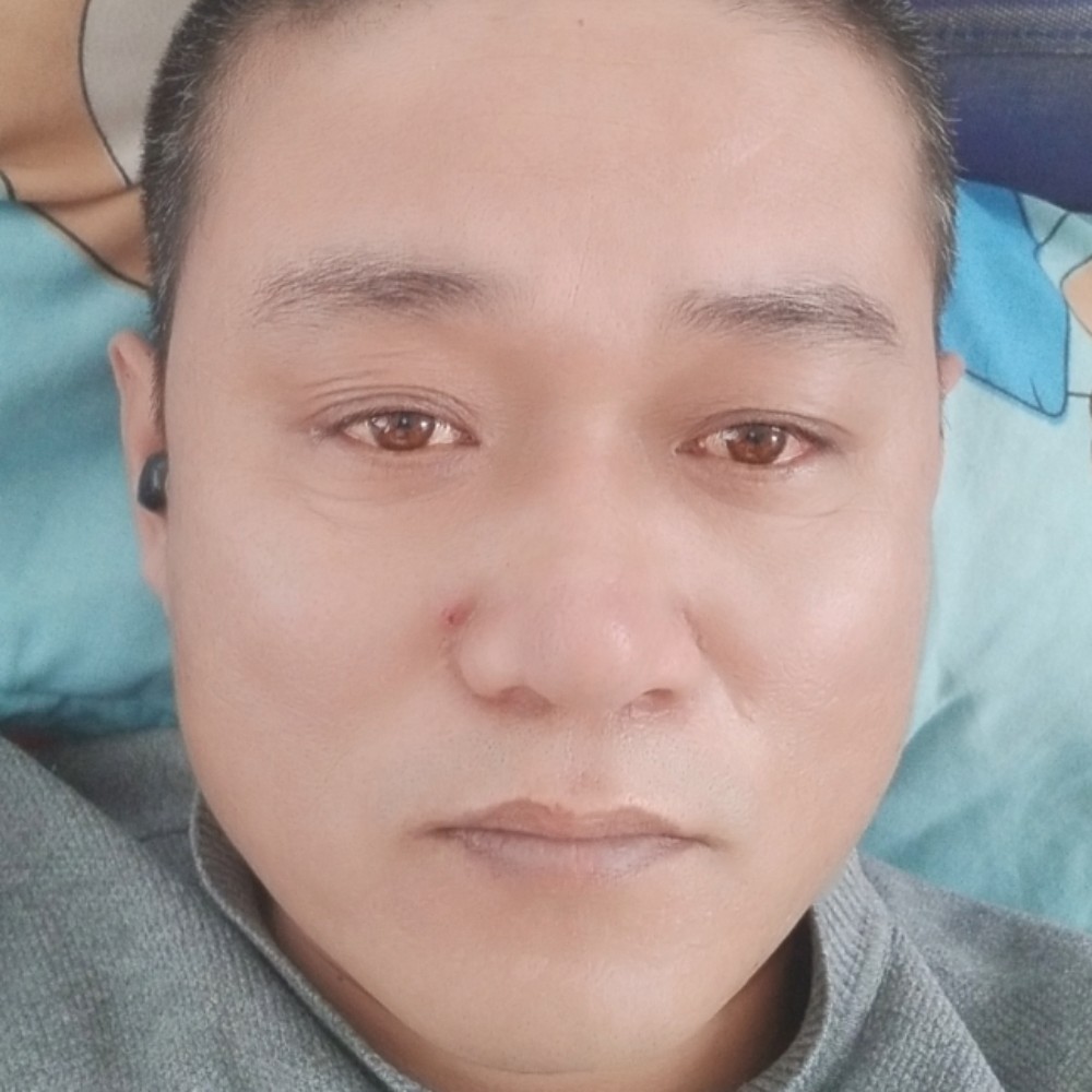 花卷笑我们的的照片