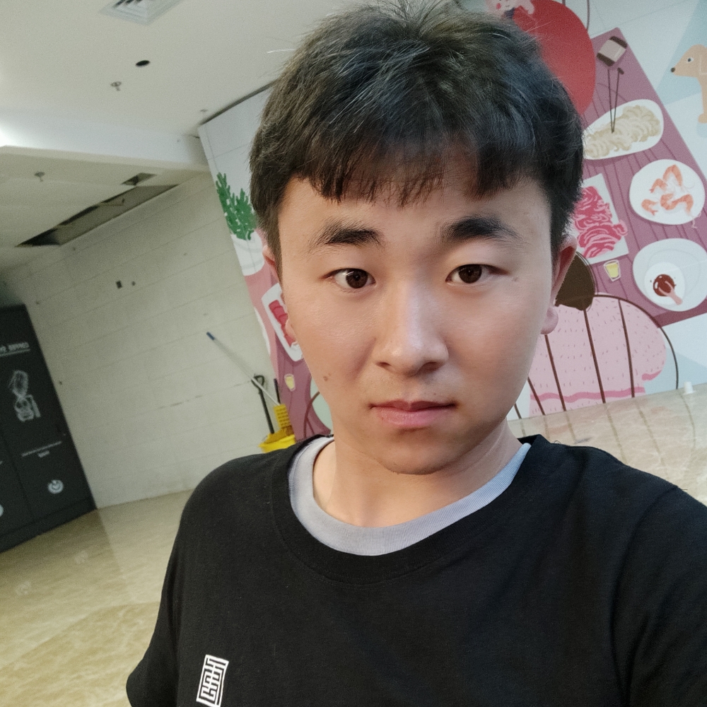 微笑与彩色的照片