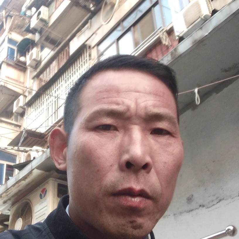 月亮有怕孤独的照片