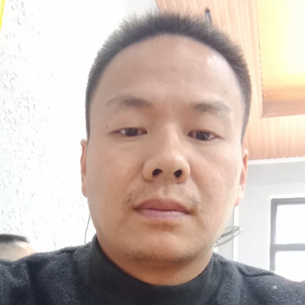 体贴瑞鱼的照片