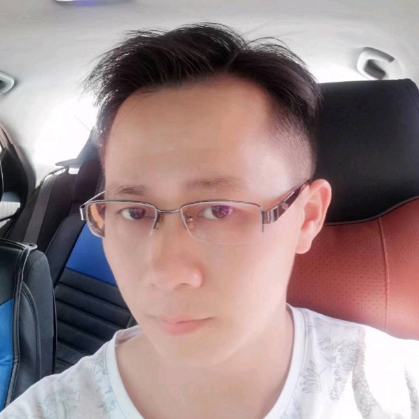 温暖的白羊的照片