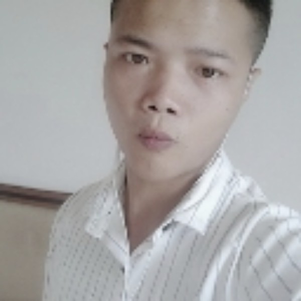 丝袜蹙眉温柔的照片