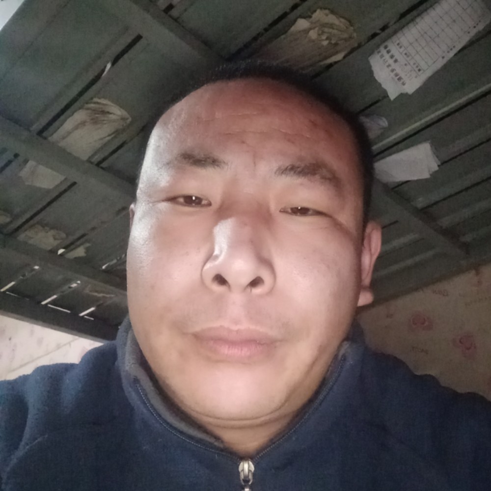 刻苦拿沧澜的照片