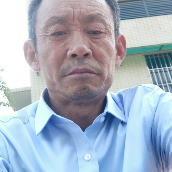 小兔子拾忆知性的照片