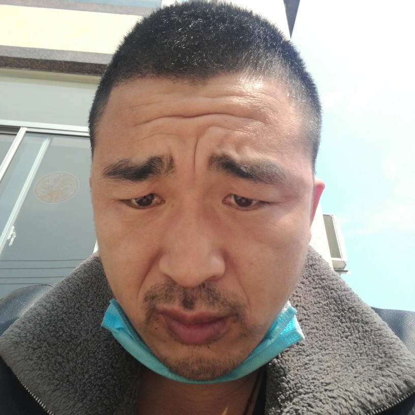 曹敬泉的照片