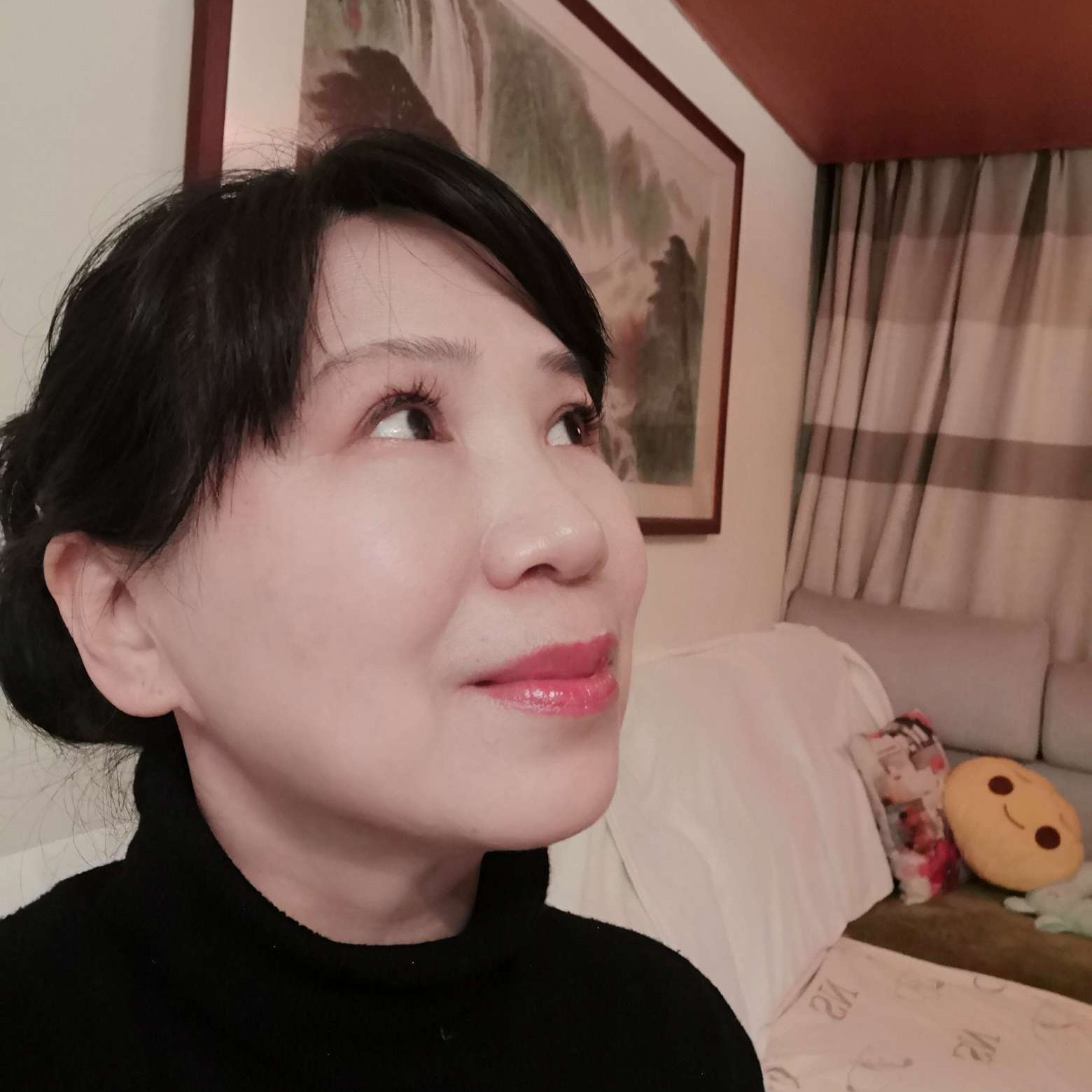 深情闻往事的照片