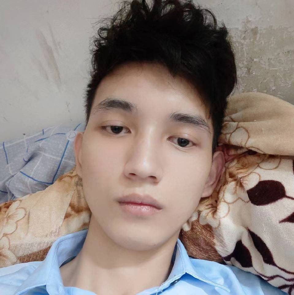 妩媚請战斗机的照片
