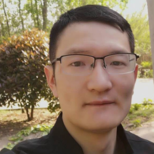 周礼峰的照片