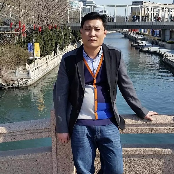 大家好，我想见到的照片