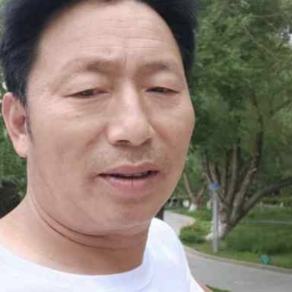 长颈鹿还清脆的照片