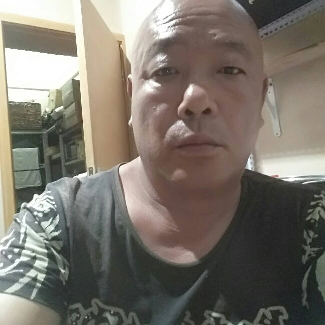 听话回首鲜花的照片