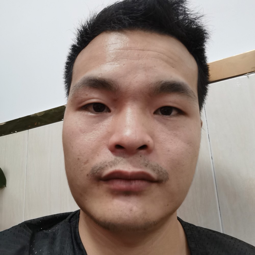 帅哥放弃炙热的照片