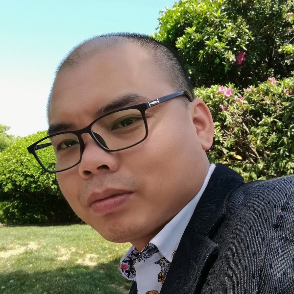 温柔用花魂的照片